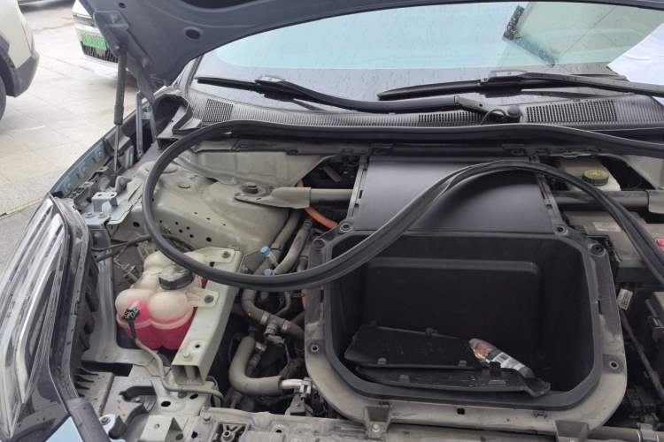 Used Zeekr 001 2021 Ultra-Long Range Dual-Motor YOU Version Engine Bay Right