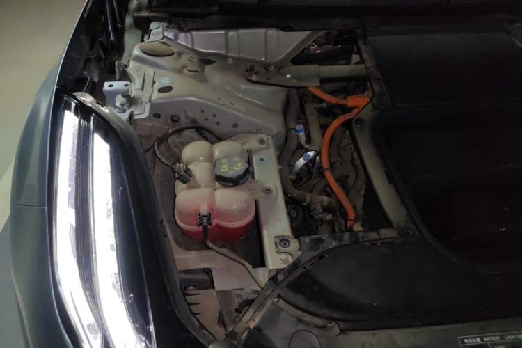 Used Zeekr 001 2021 Long-Range Dual-Motor WE Edition Engine Bay Right
