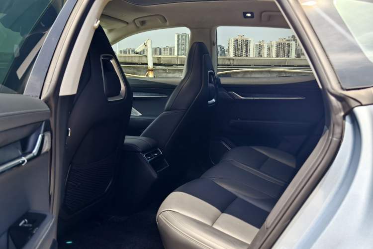 Used Zeekr 001 2021 Ultra-Long Range Single-Motor WE Edition Interior 1