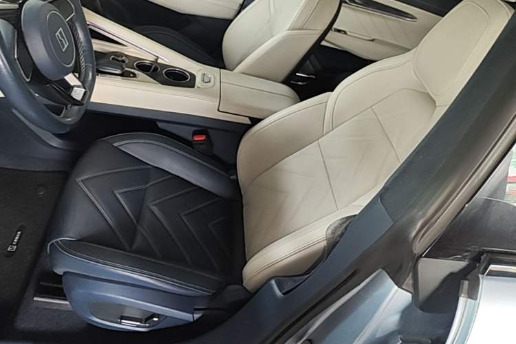 Used Zeekr 001 2021 Long-Range Dual-Motor WE Edition Left Front Seat