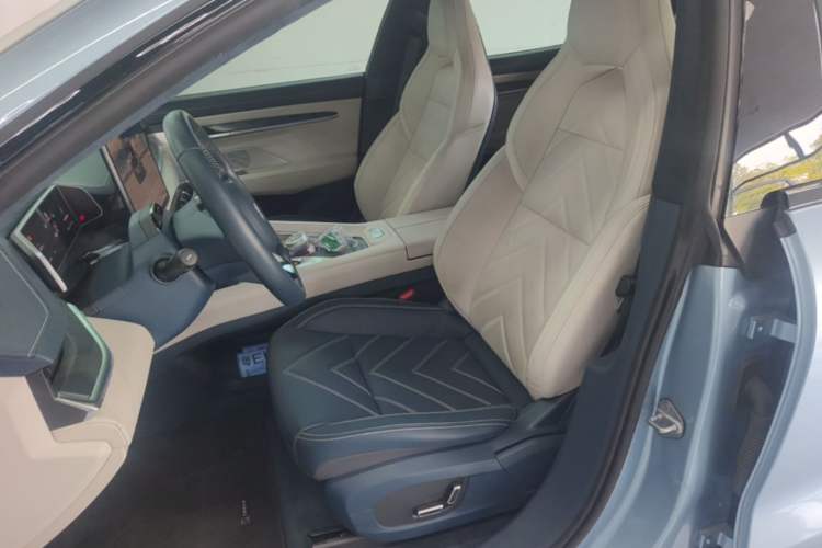 Used Zeekr 001 2021 Long-Range Dual-Motor WE Edition Left Front Seat