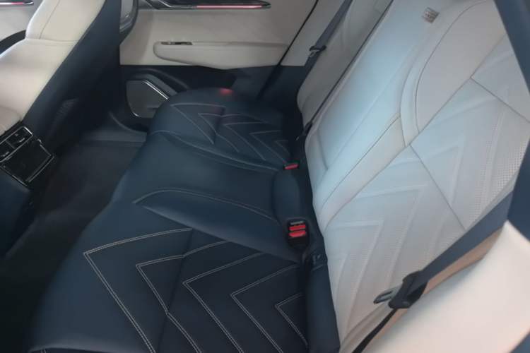 Used Zeekr 001 2021 Ultra-Long Range Single-Motor WE Edition Left Rear Seat