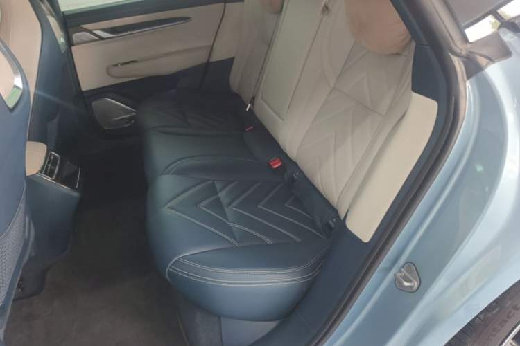 Used Zeekr 001 2021 Long-Range Dual-Motor WE Edition Left Rear Seat