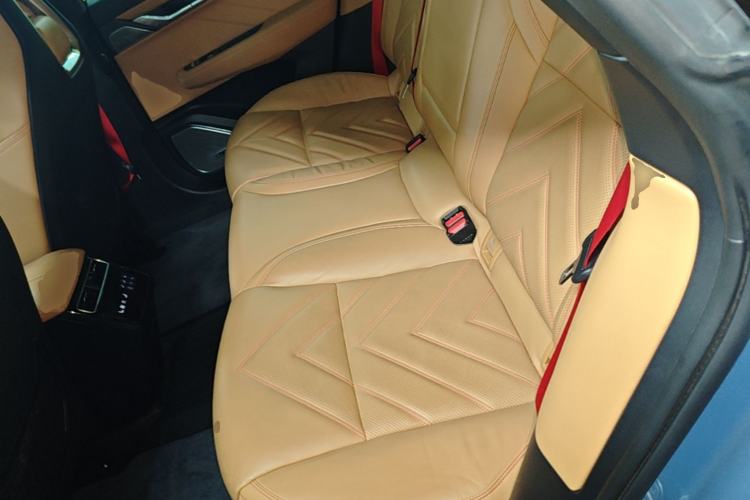 Used Zeekr 001 2021 Ultra-Long Range Dual-Motor YOU Version Left Rear Seat