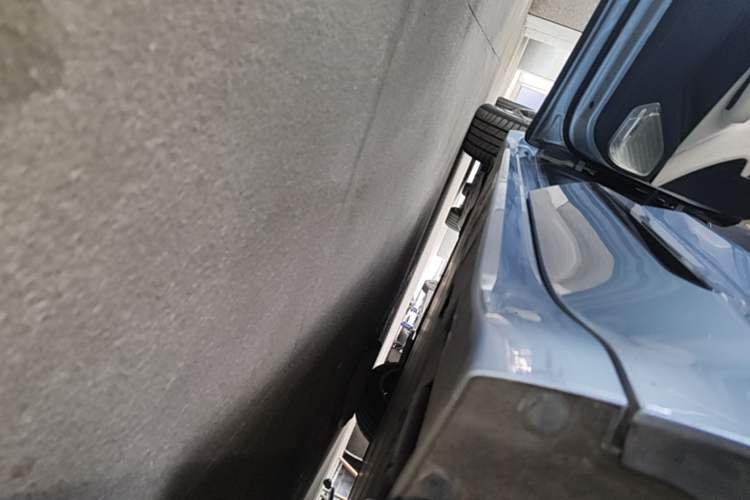 Used Zeekr 001 2021 Long-Range Dual-Motor WE Edition Left Side Sill