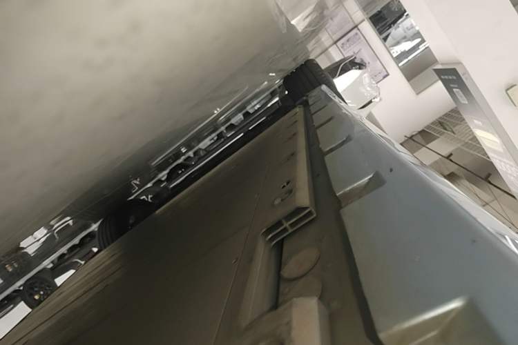 Used Zeekr 001 2021 Long-Range Dual-Motor WE Edition Left Side Sill