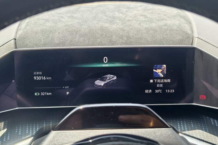Used Zeekr 001 2021 Ultra-Long Range Single-Motor WE Edition Odometer Close Up