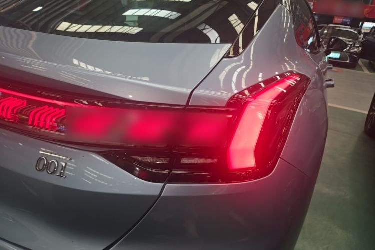 Used Zeekr 001 2021 Ultra-Long Range Single-Motor WE Edition Right Rear Taillight