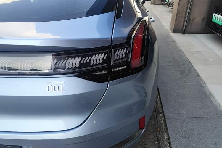 Used Zeekr 001 2021 Long-Range Dual-Motor WE Edition Right Rear Taillight