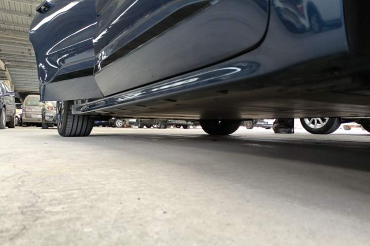 Used Zeekr 001 2021 Long-Range Dual-Motor WE Edition Right Side Sill