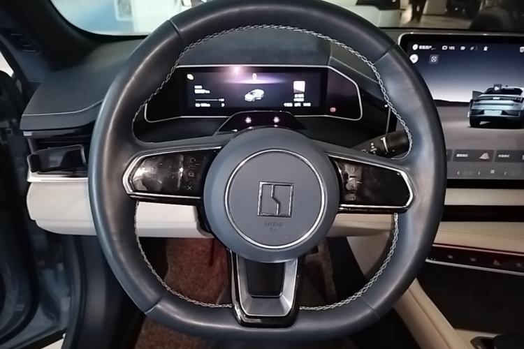 Used Zeekr 001 2021 Ultra-Long Range Dual-Motor YOU Version Steering Wheel