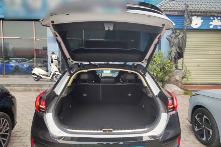 Used Zeekr 001 2021 Long-Range Dual-Motor WE Edition Trunk