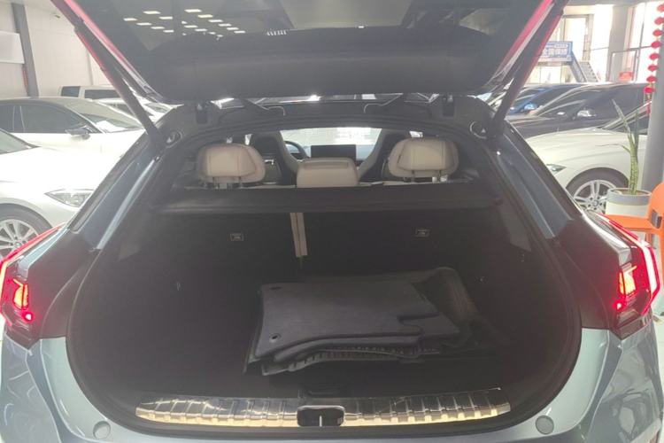 Used Zeekr 001 2021 Ultra-Long Range Dual-Motor YOU Version Trunk