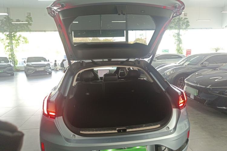 Used Zeekr 001 2021 Ultra-Long Range Single-Motor WE Edition Trunk