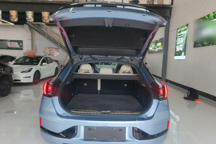 Used Zeekr 001 2021 Long-Range Dual-Motor WE Edition Trunk