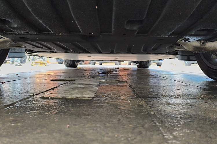 Used Zeekr 001 2021 Long-Range Dual-Motor WE Edition Chassis Rear