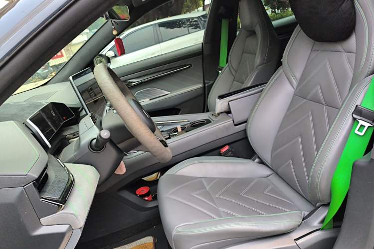 Used Zeekr 001 2021 Long-Range Dual-Motor WE Edition Left Front Seat