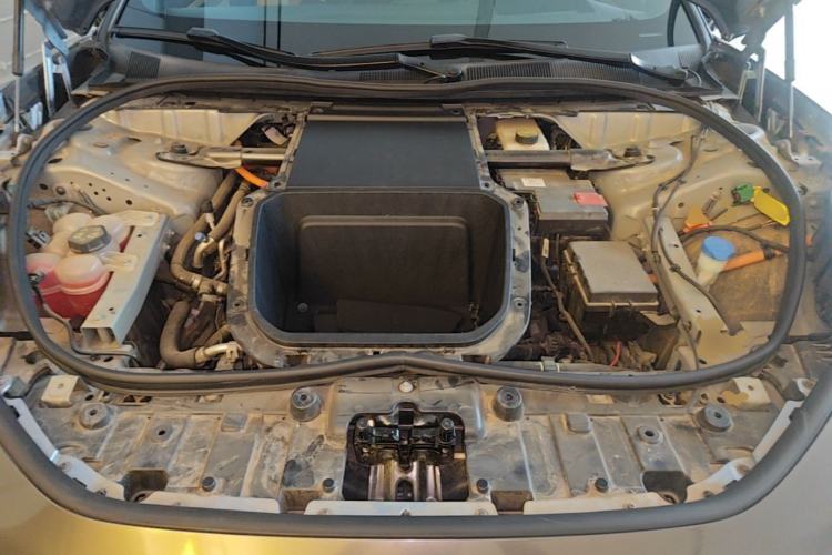 Used Zeekr 001 2021 Ultra-Long Range Dual-Motor YOU Version Engine Bay