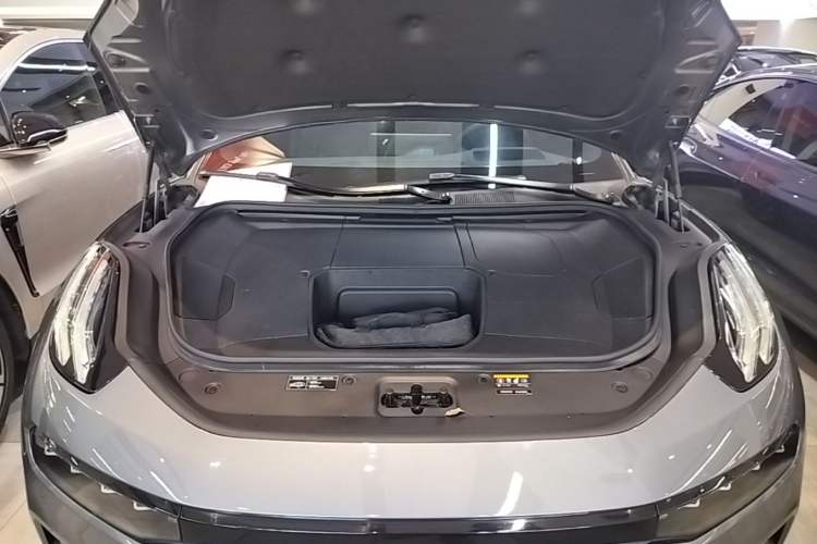Used Zeekr 001 2021 Ultra-Long Range Dual-Motor YOU Version Engine Bay