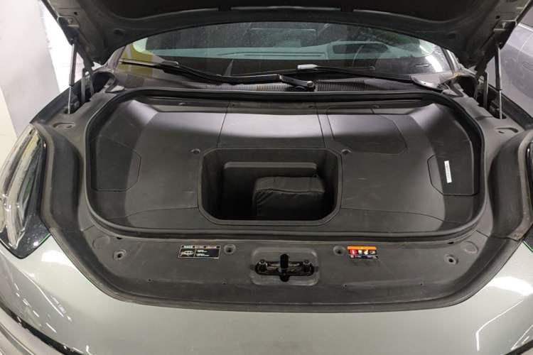 Used Zeekr 001 2021 Ultra-Long Range Single-Motor WE Edition Engine Bay