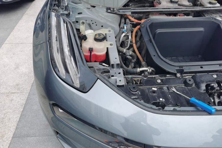 Used Zeekr 001 2021 Long-Range Dual-Motor WE Edition Engine Bay Right