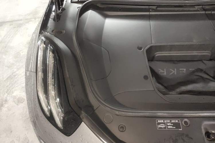 Used Zeekr 001 2021 Ultra-Long Range Single-Motor WE Edition Engine Bay Right