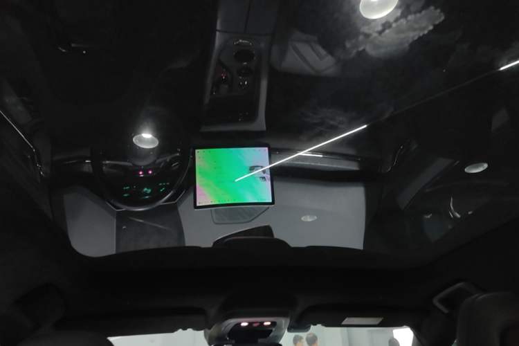 Used Zeekr 001 2021 Ultra-Long Range Dual-Motor YOU Version Headliner