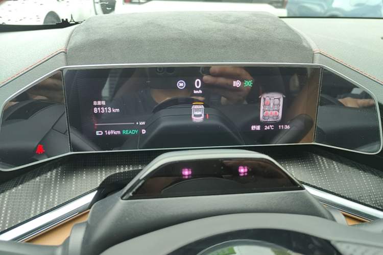 Used Zeekr 001 2021 Long-Range Dual-Motor WE Edition Instrument Cluster