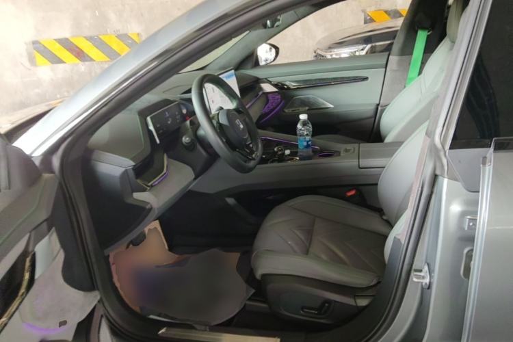 Used Zeekr 001 2021 Long-Range Dual-Motor WE Edition Left Front Seat