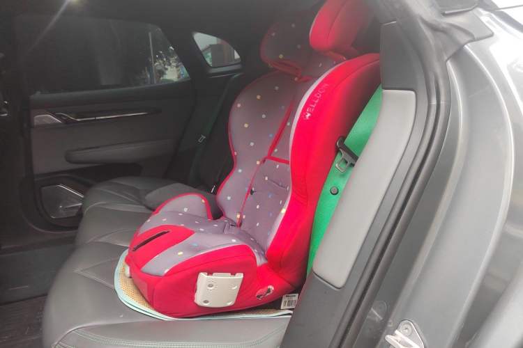 Used Zeekr 001 2021 Ultra-Long Range Single-Motor WE Edition Left Rear Seat