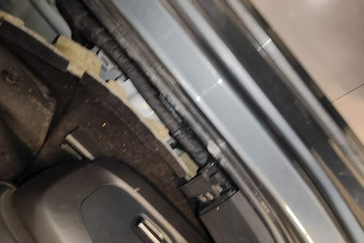 Used Zeekr 001 2021 Ultra-Long Range Single-Motor WE Edition Left Side Sill