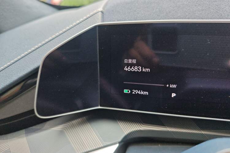 Used Zeekr 001 2021 Long-Range Dual-Motor WE Edition Odometer Close Up