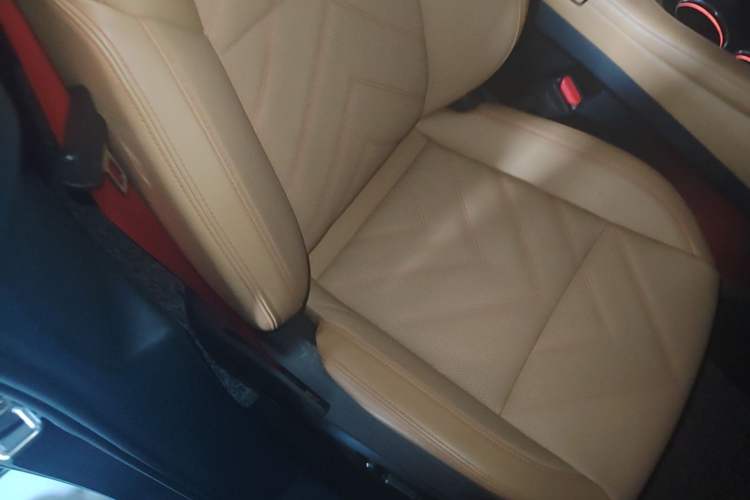 Used Zeekr 001 2021 Ultra-Long Range Dual-Motor YOU Version Right Front Seat