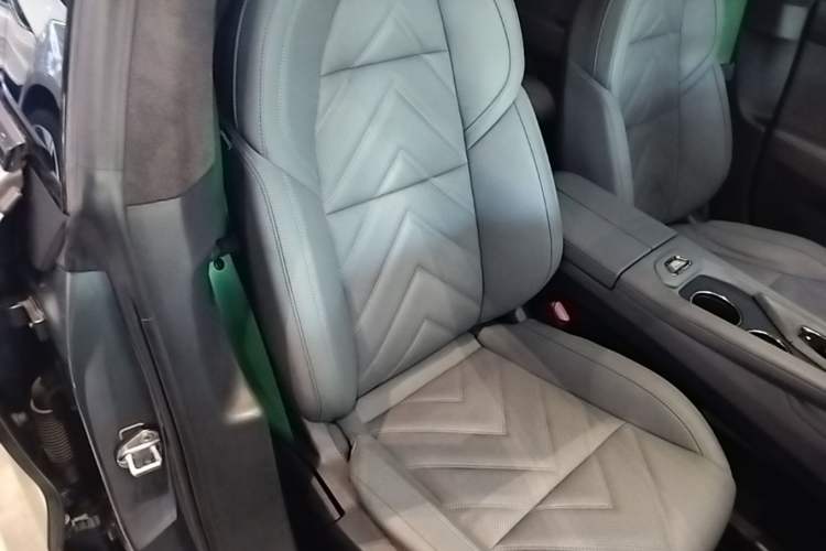Used Zeekr 001 2021 Ultra-Long Range Dual-Motor YOU Version Right Front Seat