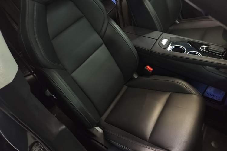 Used Zeekr 001 2021 Ultra-Long Range Single-Motor WE Edition Right Front Seat