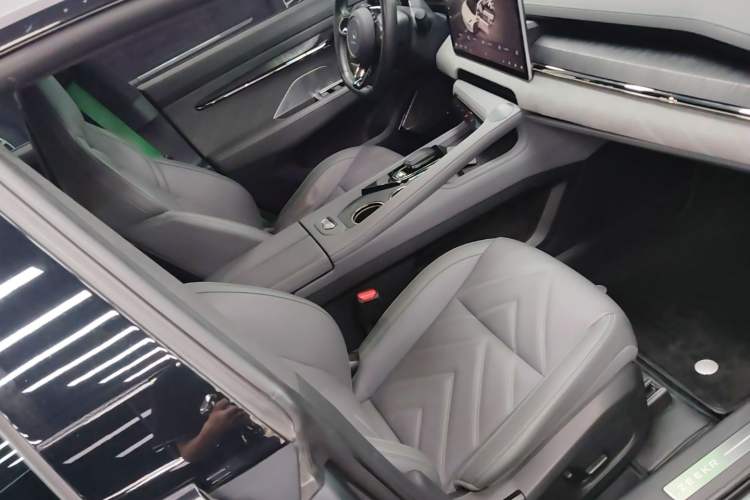 Used Zeekr 001 2021 Long-Range Dual-Motor WE Edition Right Front Seat
