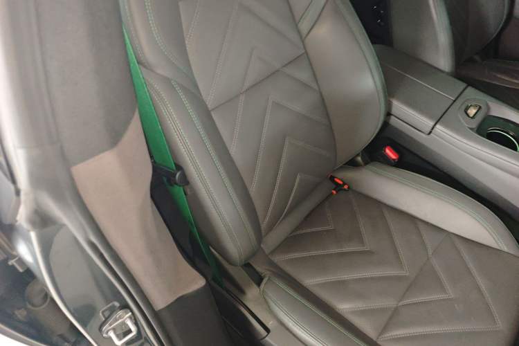 Used Zeekr 001 2021 Ultra-Long Range Single-Motor WE Edition Right Front Seat