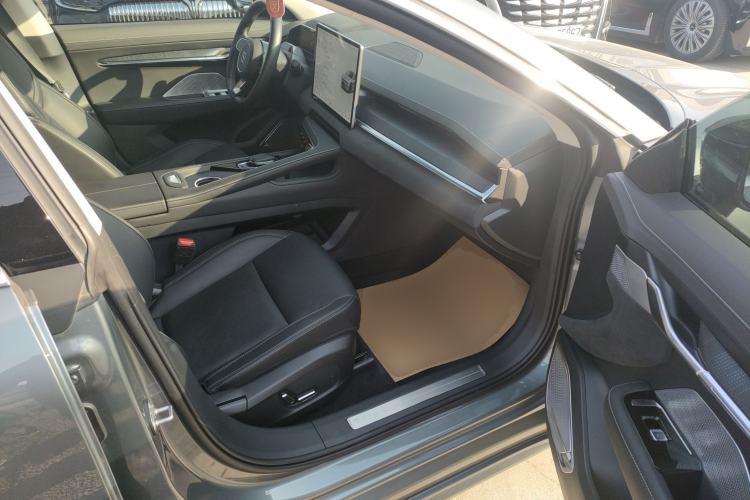 Used Zeekr 001 2021 Ultra-Long Range Single-Motor WE Edition Right Front Seat
