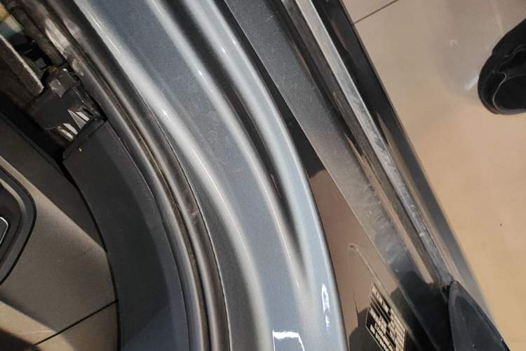 Used Zeekr 001 2021 Ultra-Long Range Single-Motor WE Edition Right Side Sill