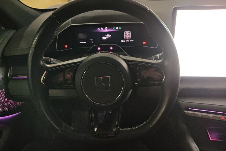 Used Zeekr 001 2021 Ultra-Long Range Dual-Motor YOU Version Steering Wheel