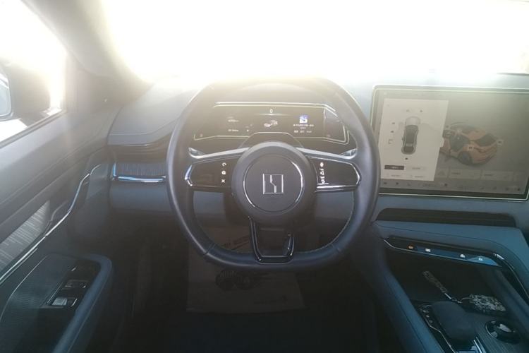 Used Zeekr 001 2021 Ultra-Long Range Dual-Motor YOU Version Steering Wheel