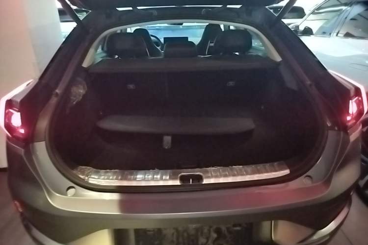 Used Zeekr 001 2021 Long-Range Dual-Motor WE Edition Trunk