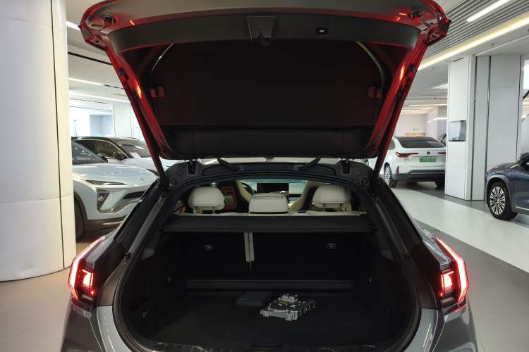 Used Zeekr 001 2021 Ultra-Long Range Single-Motor WE Edition Trunk