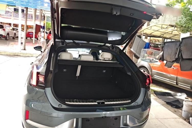 Used Zeekr 001 2021 Long-Range Dual-Motor WE Edition Trunk