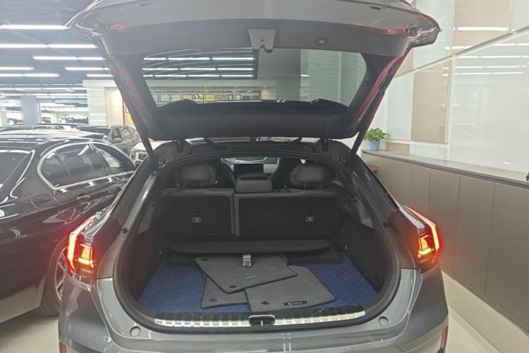 Used Zeekr 001 2021 Long-Range Dual-Motor WE Edition Trunk