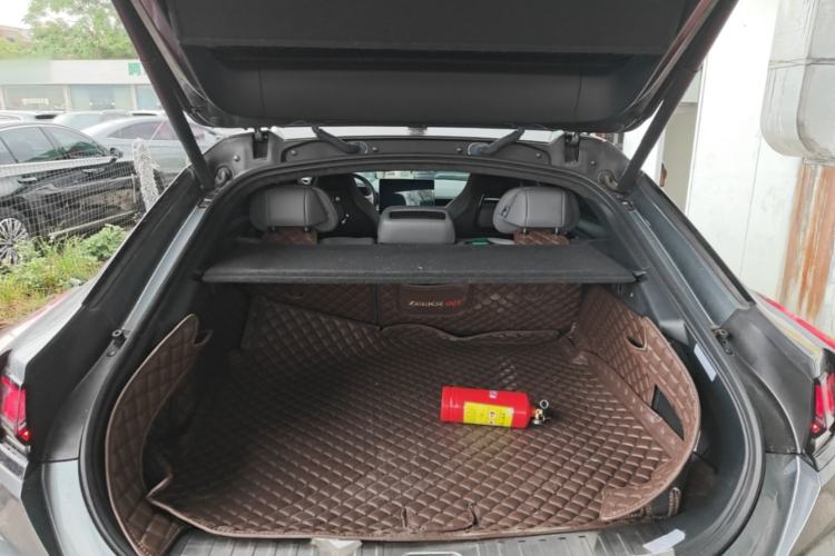 Used Zeekr 001 2021 Ultra-Long Range Dual-Motor YOU Version Trunk