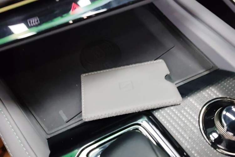 Used Zeekr 001 2021 Long-Range Dual-Motor WE Edition Vehicle Key