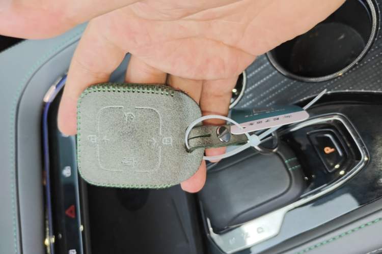 Used Zeekr 001 2021 Ultra-Long Range Dual-Motor YOU Version Vehicle Key
