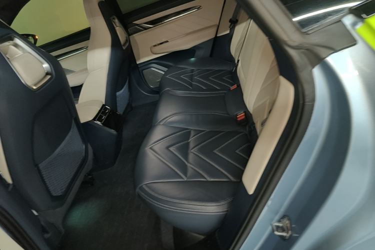 Used Zeekr 001 2021 Ultra-Long Range Dual-Motor YOU Version Left Rear Seat