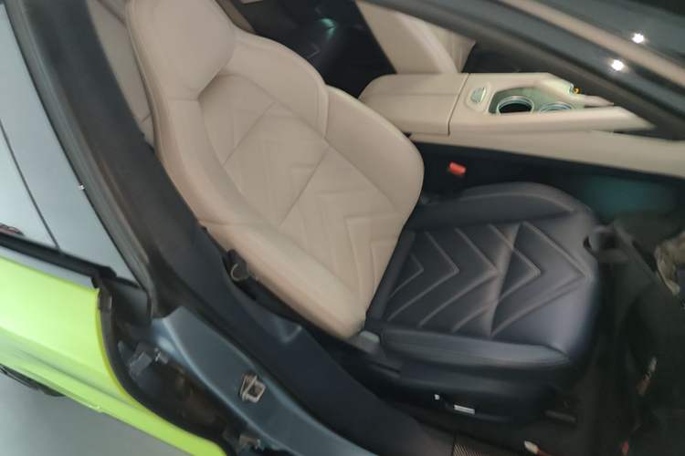 Used Zeekr 001 2021 Ultra-Long Range Dual-Motor YOU Version Right Front Seat